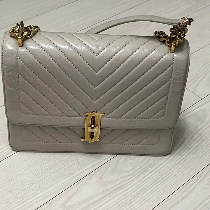 [BUNJANG] J.ESTINA Ivory Chain Shoulder Bag / 제이에스티나 아이보리 채인 숄더백
