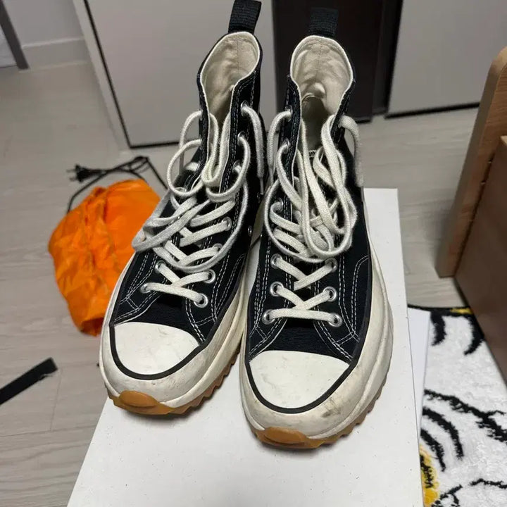 [SOLD OUT] 컨버스 jw앤더슨 런스타 하이크 260