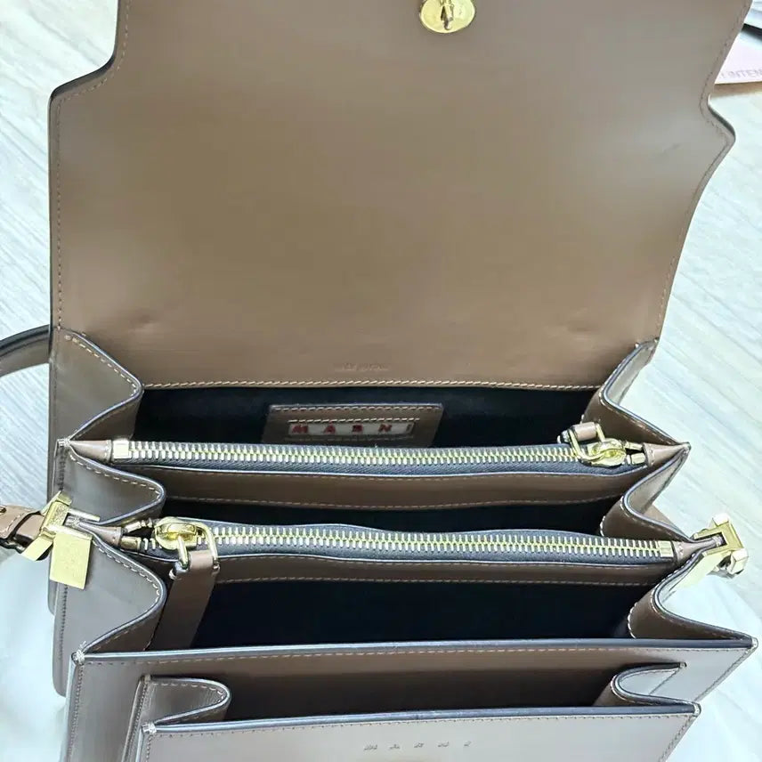 [BUNJANG] Marni Trunk Bag Shoulder Bag / 마르니 트렁크백