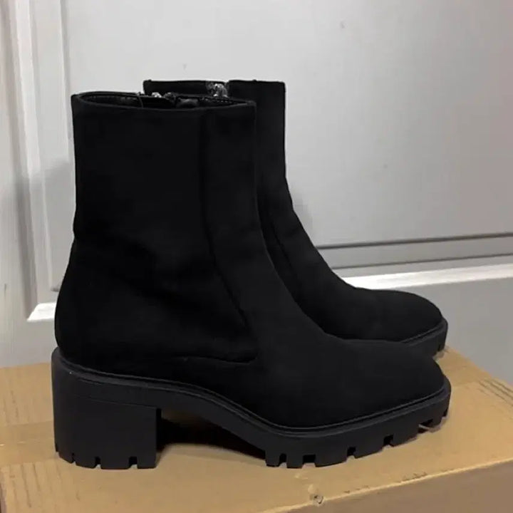 [BUNJANG] ZARA Boots / 자라 부츠