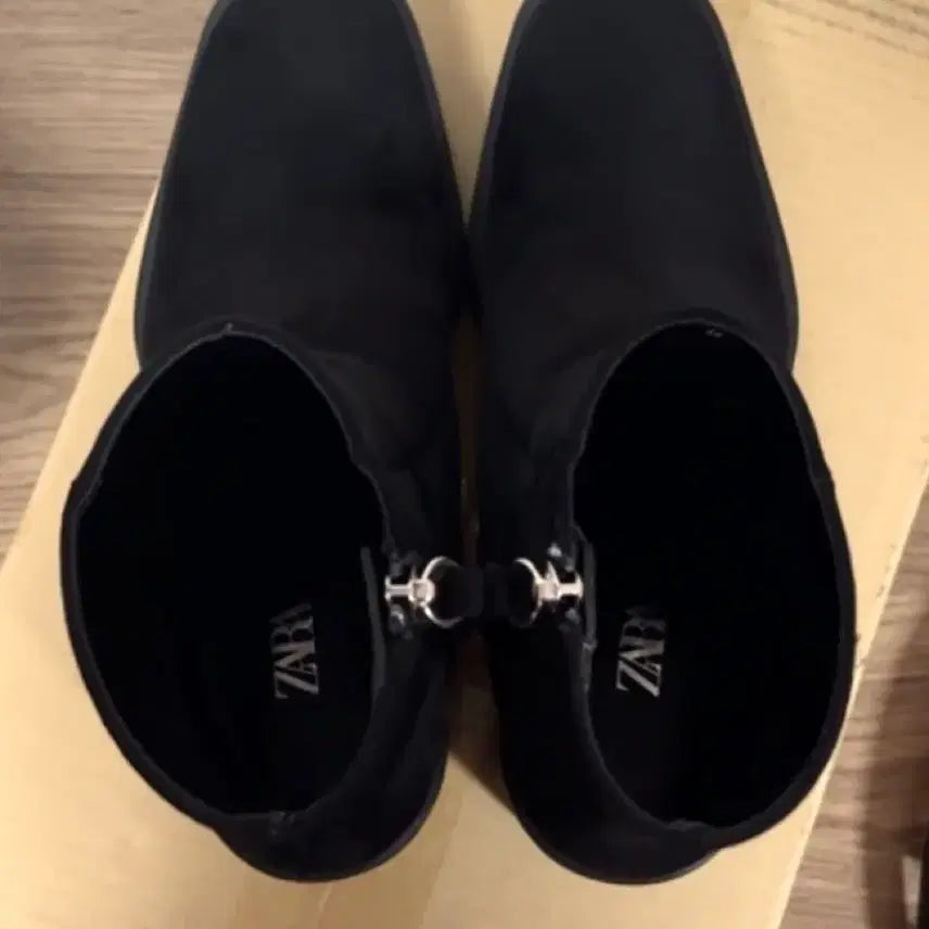 [BUNJANG] ZARA Boots / 자라 부츠