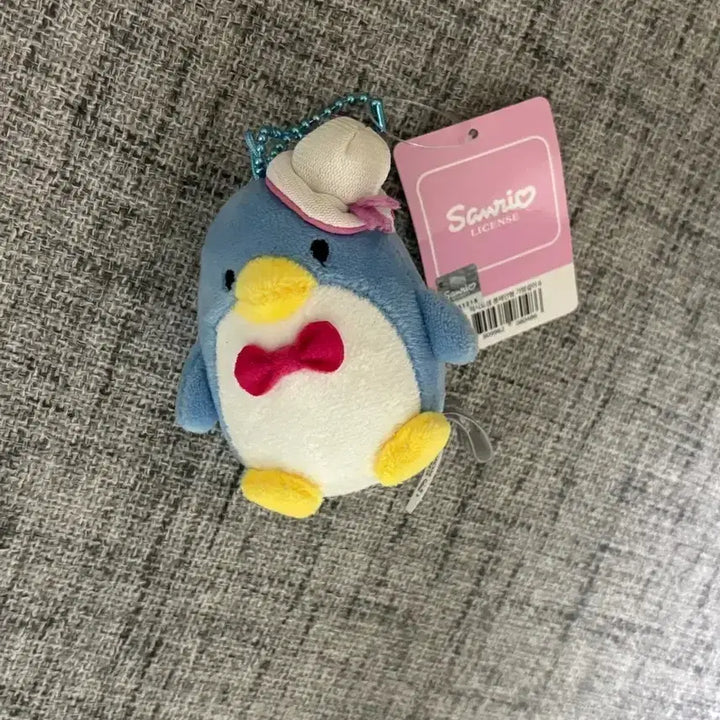 [BUNJANG] Sanrio Tuxedo Sam Plush Keychain New Product / 산리오 턱시도샘 봉제인형 키링 새제품 가방걸이