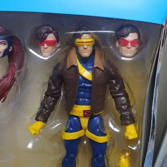 [BUNJANG] Marvel Legends Love Triangle Cyclops Wolverine Jean Action Figure / 미개봉 러브트라이앵글 마블레전드 사이클롭스 울버린 진