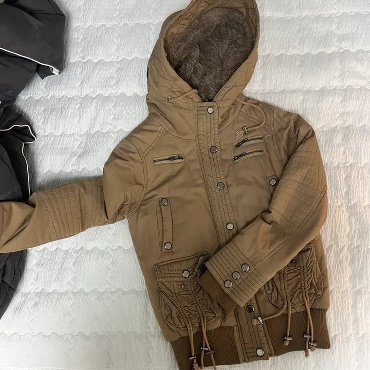 [BUNJANG] Liz Lisa Faux Fur Jacket / 갸루깔 리즈리사 폭닥퍼안감 자켓