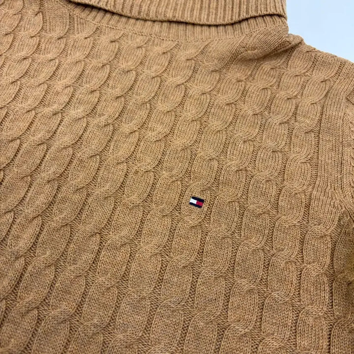 [BUNJANG] Tommy Hilfiger Brown Cable Knit Turtleneck Sweater / 타미힐피거 브라운 꽈배기 폴라 니트