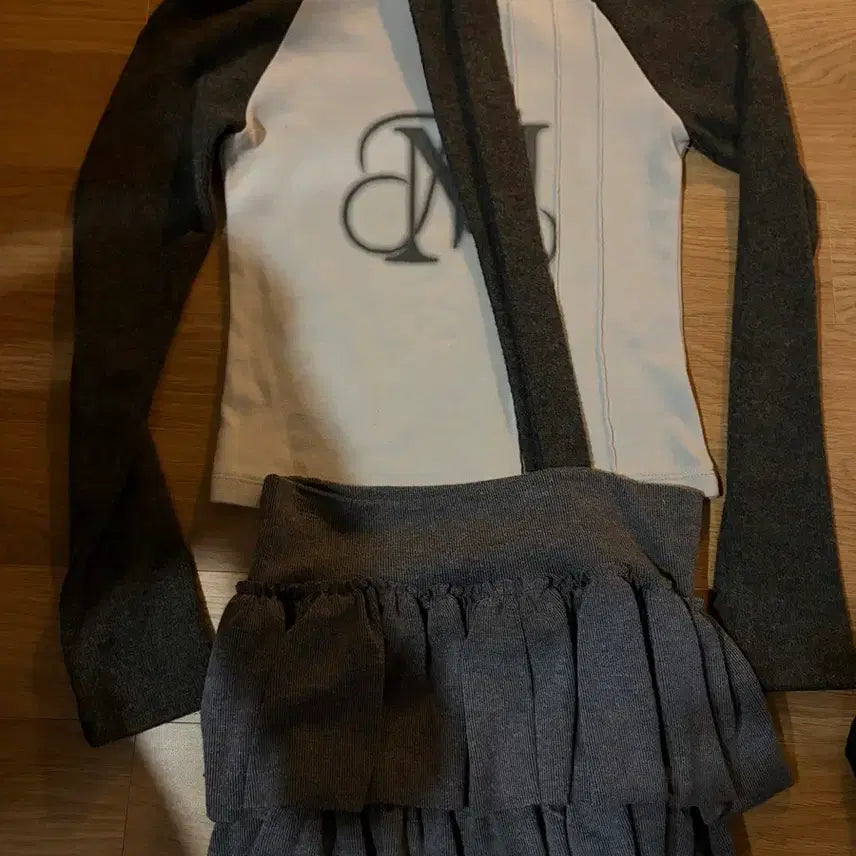 [BUNJANG] Blackup Midnight Move Scarf & Top/Bottom Set / 블랙업 미드나잇무브 스카프+상하의 세트