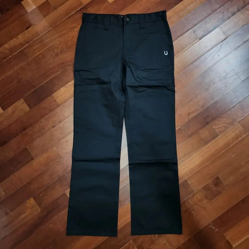 [BUNJANG] Black Flame Embroidered Chino Pants / BLACK FLAME 블랙플레임 자수 프린팅 치노 팬츠 블랙