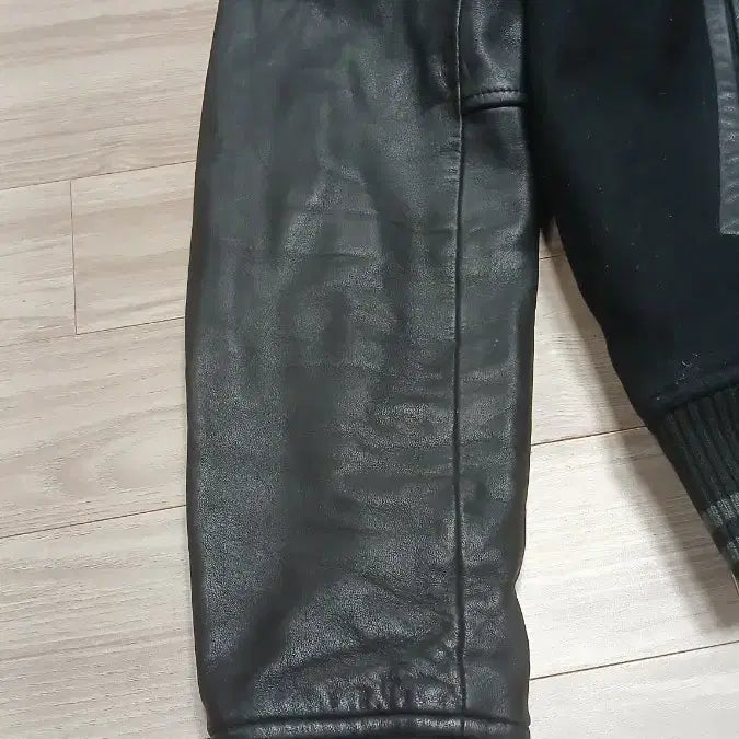 [BUNJANG] Nike Stadium Jacket (Black) (Size M) / 나이키 블랙 스타디움 자켓 울 팔가죽 M사이즈 홍대구제 박음질하자