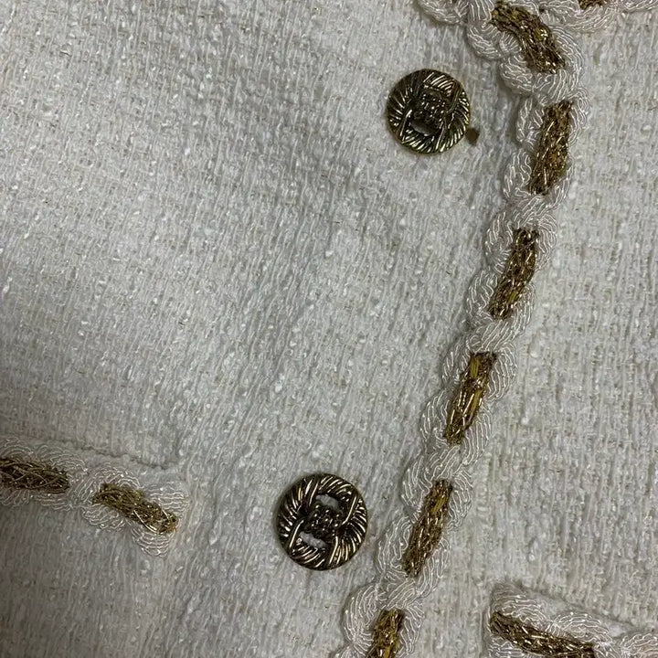 [BUNJANG] Ivory Tweed Jacket / 아이보리 금장 트위드 자켓