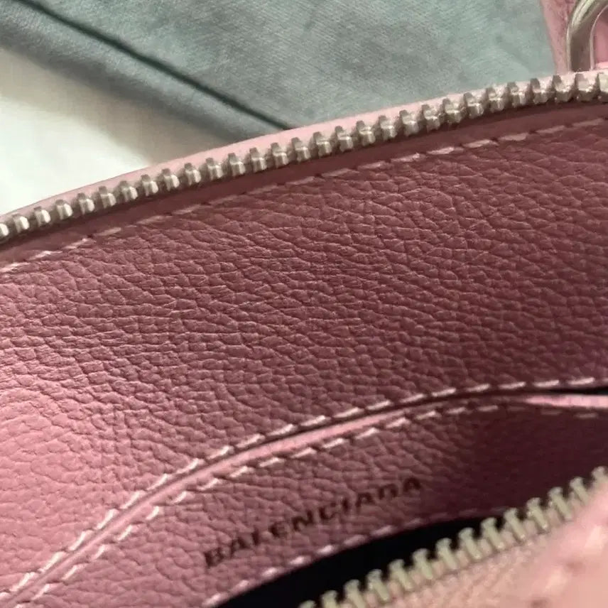 [BUNJANG] Balenciaga XXS Hourglass Top Handle Bag Rose/White / 정품 발렌시아가 빌 탑 핸드백 핑크 급처