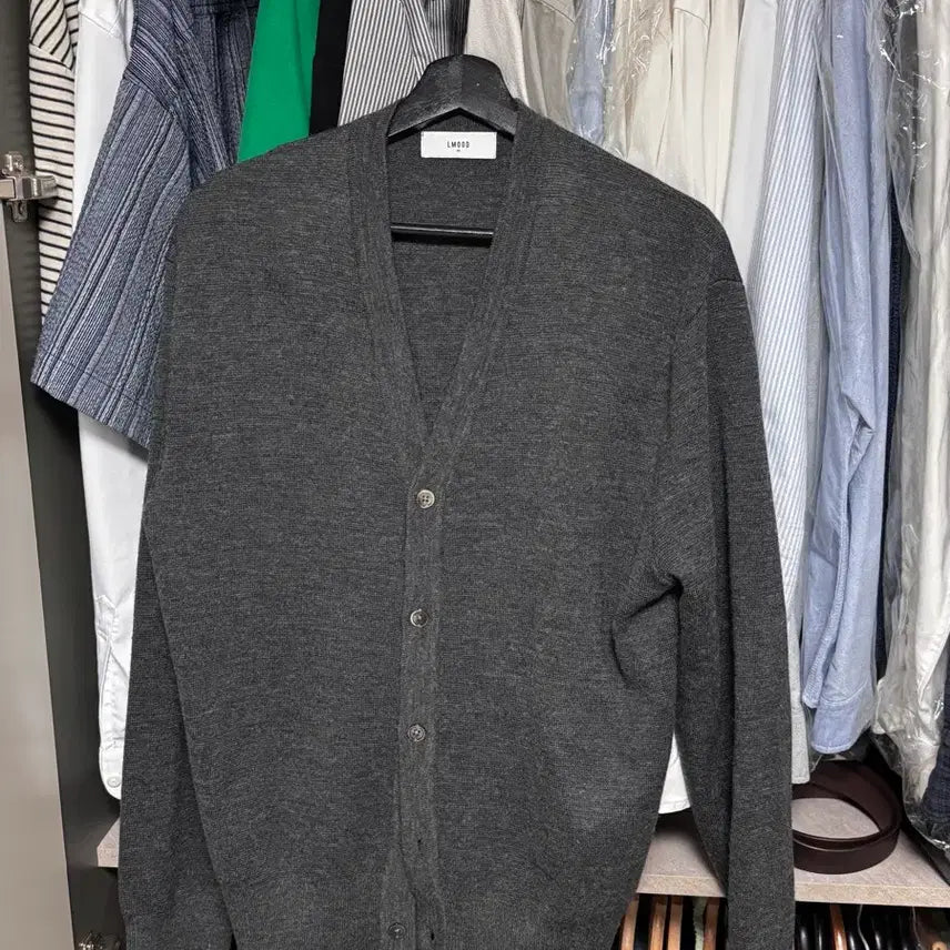 [BUNJANG] Elmood Ordinary Crop Cardigan Charcoal 48 / 엘무드 오디너리 크롭 가디건 차콜 48