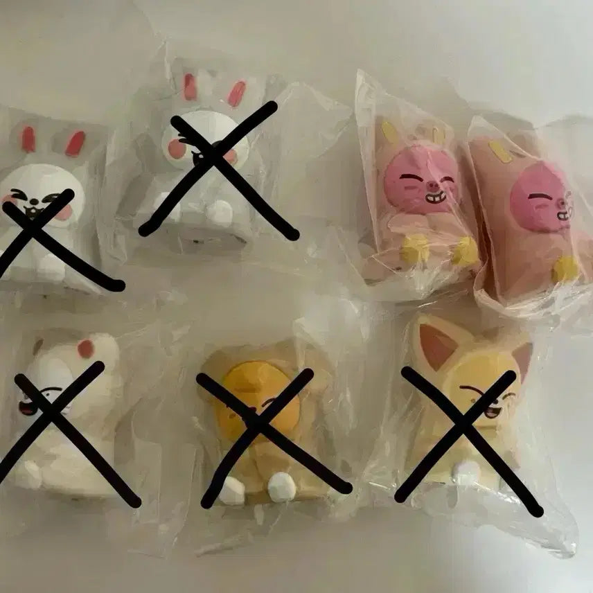 [BUNJANG] Stray Kids Changbin Skzoo Light Mood Lamp / 스키즈 스키주 라이트 무드등 가챠 돼끼 창빈 미개봉 새상품