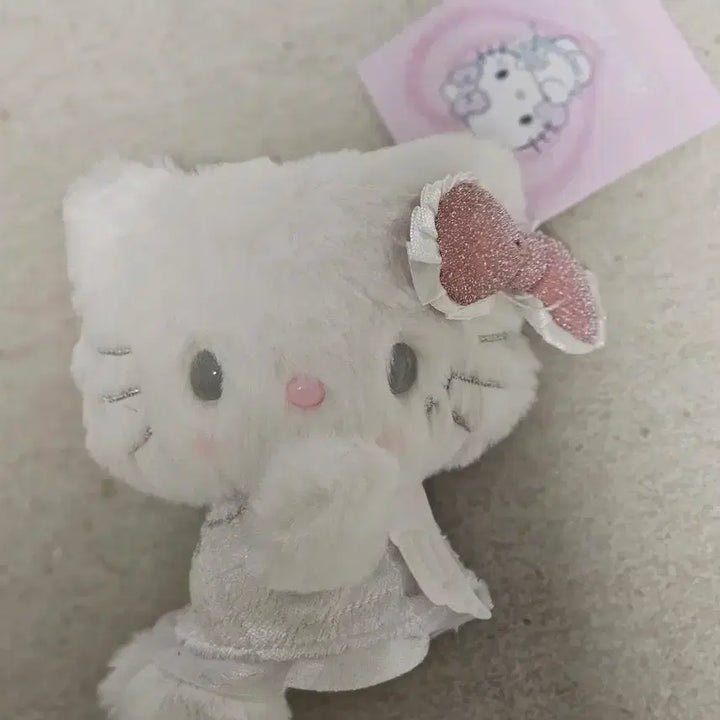 [BUNJANG] Angel Kitty Keychain / 천사키티키링
