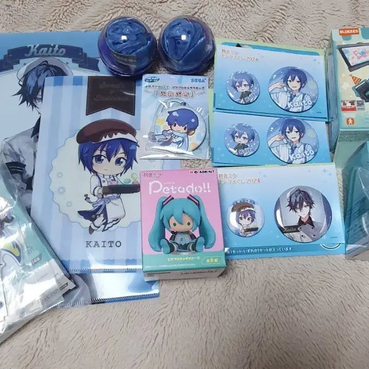 [BUNJANG] Vocaloid Kaito Bundle Set / 보컬로이드 카이토 굿즈 일괄 페타돌,럭키쿠지,테라스파티 등등