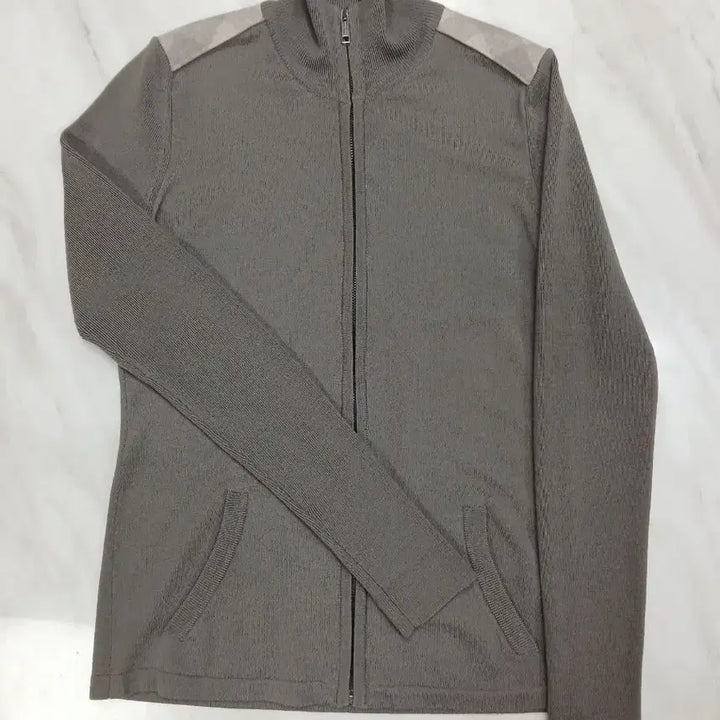 [BUNJANG] Burberry Wool Knit Jacket (Size M) / [파격가] 버버리 울 니트 자켓 M 사이즈 (실측사이즈 참고)