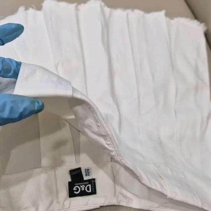 [BUNJANG] Dolce & Gabbana White Pleated Mini Skirt / 돌체앤가바나 D&G 정품 화이트 플리츠 스커트