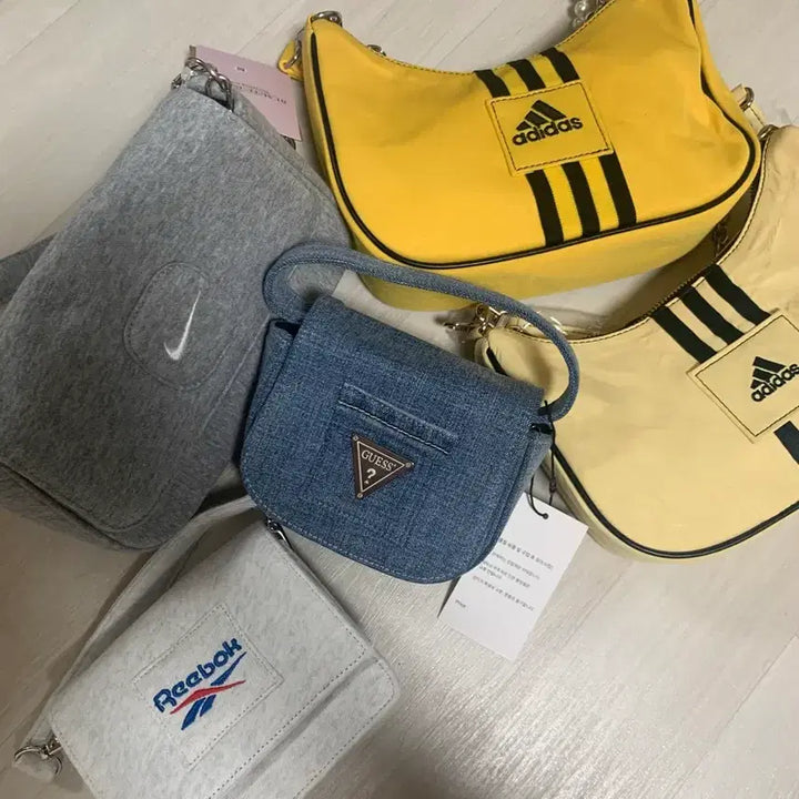 [BUNJANG] Recycling Mini Crossbody Bag Bundle Set / 리싸이클링 미니백(5종 일괄)