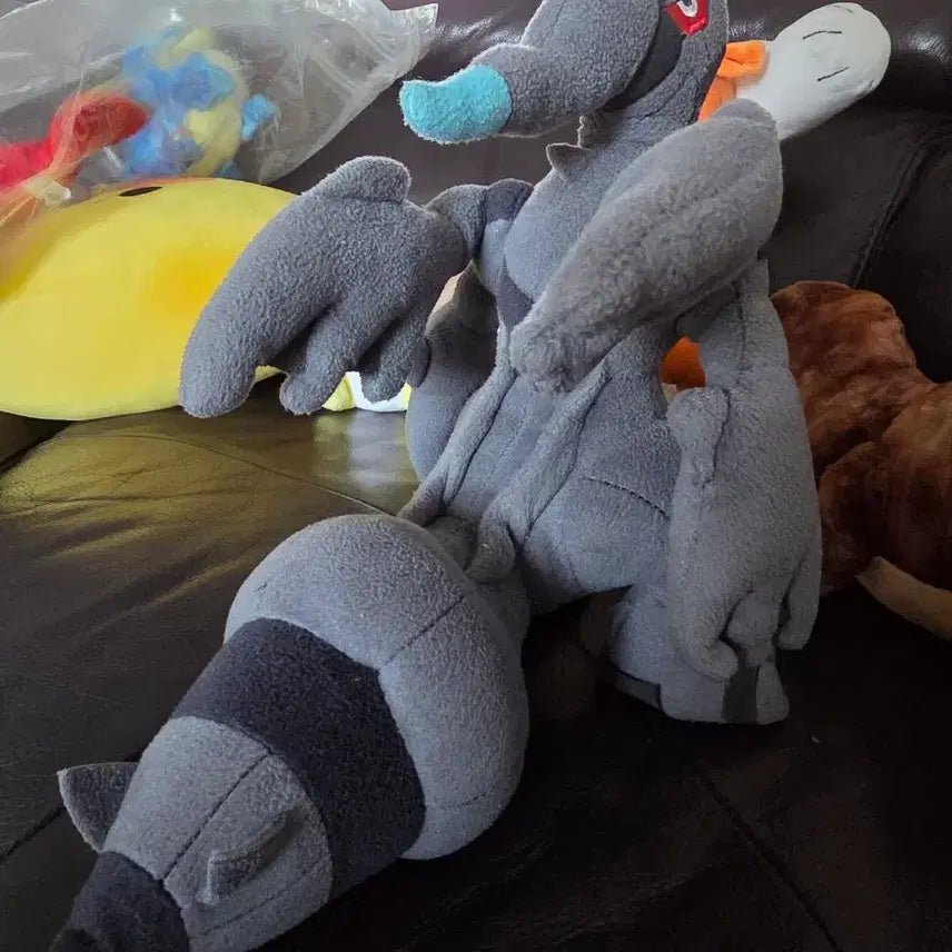 [BUNJANG] Pokemon Center Zekrom Large Plush / 포켓몬센터 공식 제크로무 대형인형