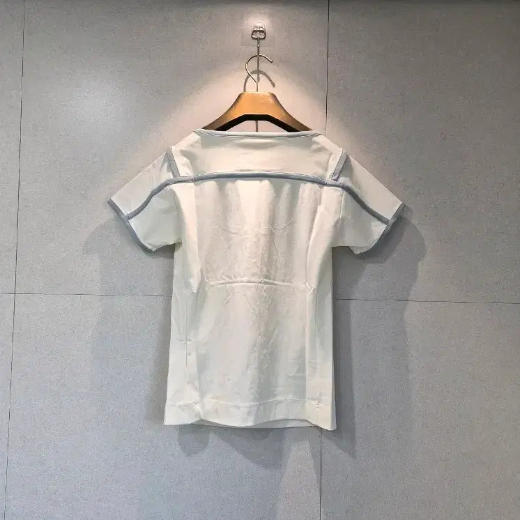 [BUNJANG] Prada Women's White T-Shirt / PRADA 프라다 정품 여성 화이트 반팔 티셔츠