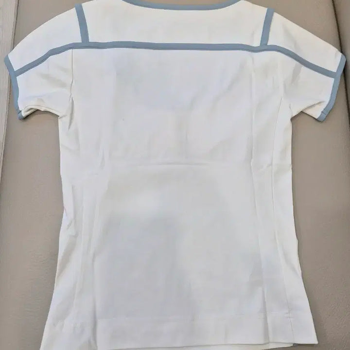 [BUNJANG] Prada Women's White T-Shirt / PRADA 프라다 정품 여성 화이트 반팔 티셔츠