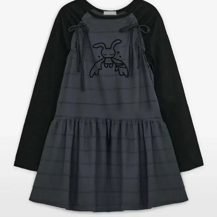 [BUNJANG] HUG YOUR SKIN Angel Patch Raglan Dress / 허그유어스킨 엔젤 패치 레글런 드레스 원피스 팔아요