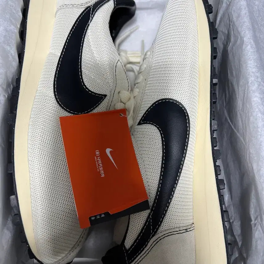 [BUNJANG] Nike Sneakers / (매장정품 새상품) 나이키 스니커즈 (사이즈 255/265/270/275