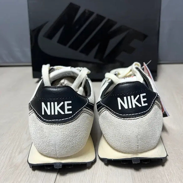 [BUNJANG] Nike Sneakers / (매장정품 새상품) 나이키 스니커즈 (사이즈 265/270/275