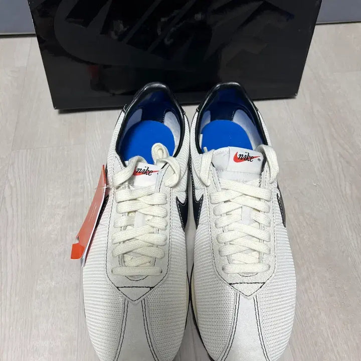 [BUNJANG] Nike Sneakers / (매장정품 새상품) 나이키 스니커즈 (사이즈 255/265/270/275