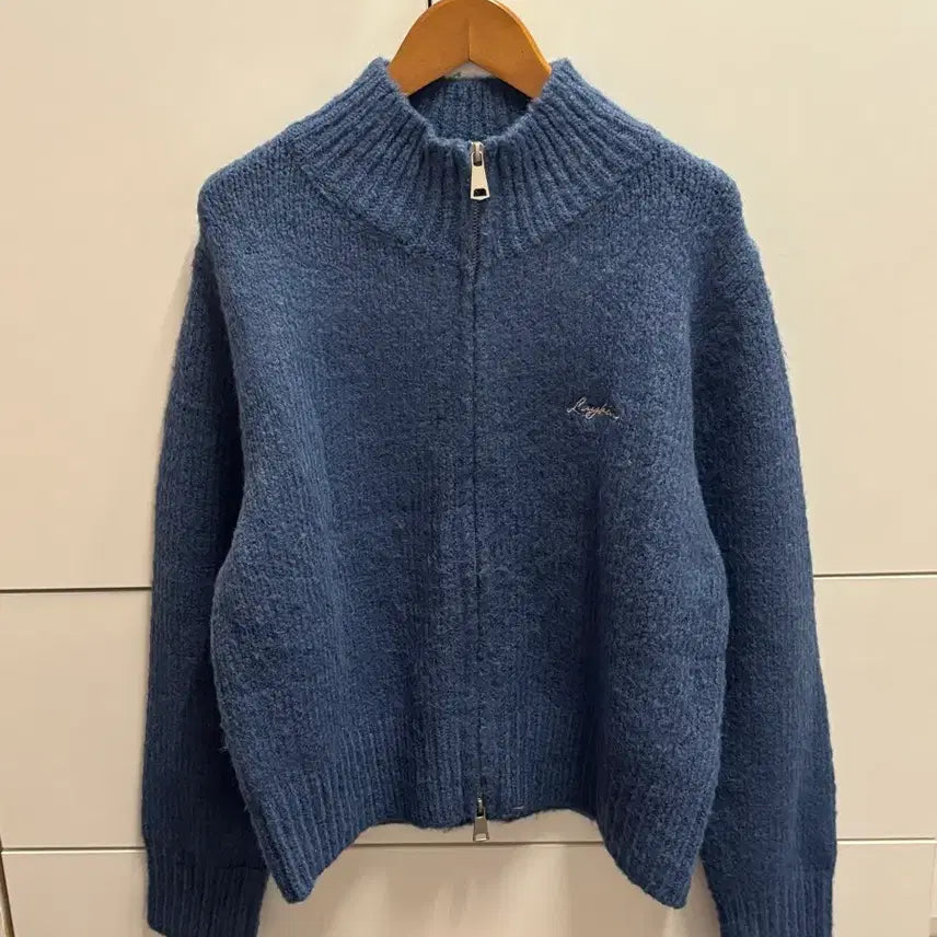 [BUNJANG] Number Lettering Blue Knit Zip-Up Cardigan / 넘버 레터링 블루 니트 집업