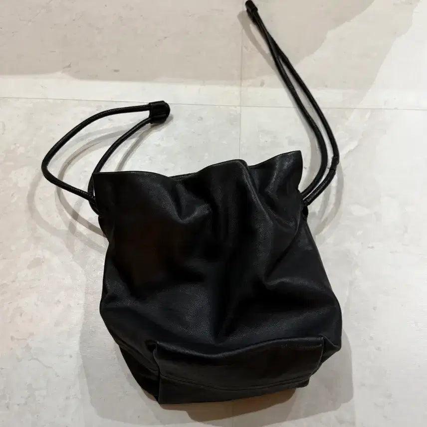 [BUNJANG] COS Bucket Bag / 코스 복조리가방