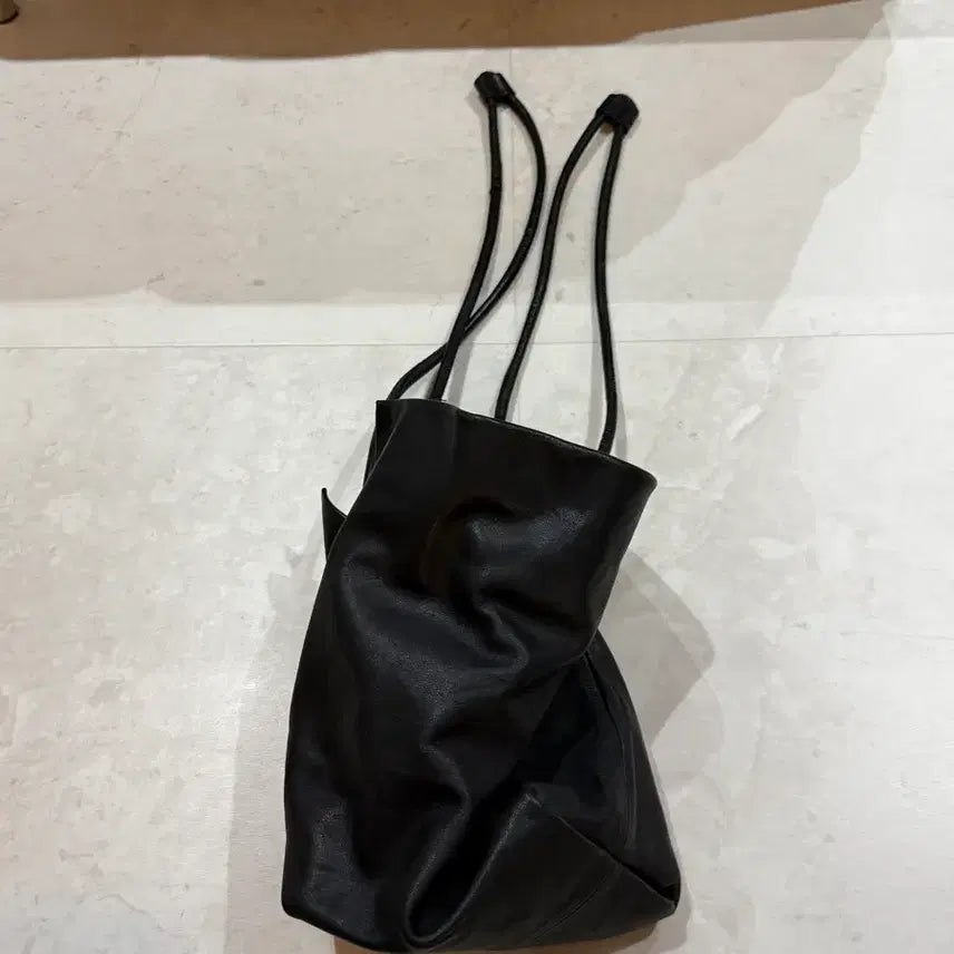 [BUNJANG] COS Bucket Bag / 코스 복조리가방
