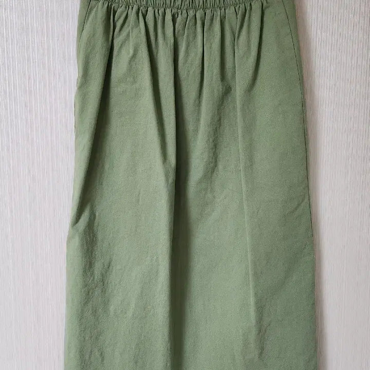 [BUNJANG] Olive Green Midi Skirt / 올리브 그린  미디 스커트