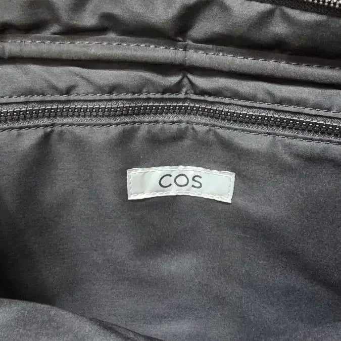 [BUNJANG] COS Black Briefcase / COS 블랙 서류 가방 새상품급 팜니다