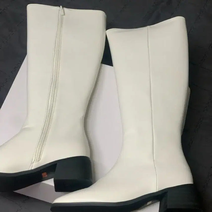 [BUNJANG] White Wide Leg Long Boots / 통넓은 화이트 롱 부츠