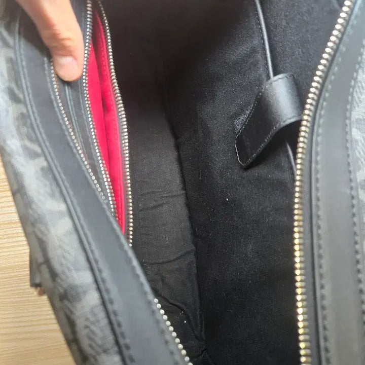 [BUNJANG] Salvatore Ferragamo Gancini Leather Briefcase Black / [급처] 페라가모 남자가방 판매합니다