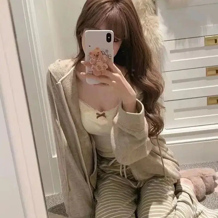 [BUNJANG] 4-Color Built-in Bra Ribbon Cami Top / [새상품/*빠른발송*] 4컬러 캡내장 리본 끈나시 민소매 나시 뷔스티에
