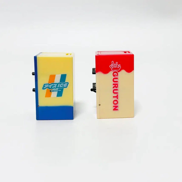 [BUNJANG] Vending Machine Miniature Working Figure Series Set of 2 Gacha Capsule Toys / 판매)자판기 미니어쳐 작동 피규어 시리즈 2종세트 가챠 캡슐토이