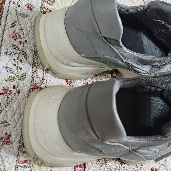 [BUNJANG] Vera Wang Leather Platform Sneakers / 베라왕가죽 키높이신발245