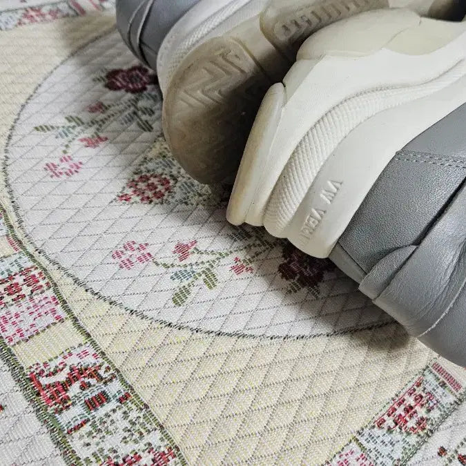 [BUNJANG] Vera Wang Leather Platform Sneakers / 베라왕가죽 키높이신발245