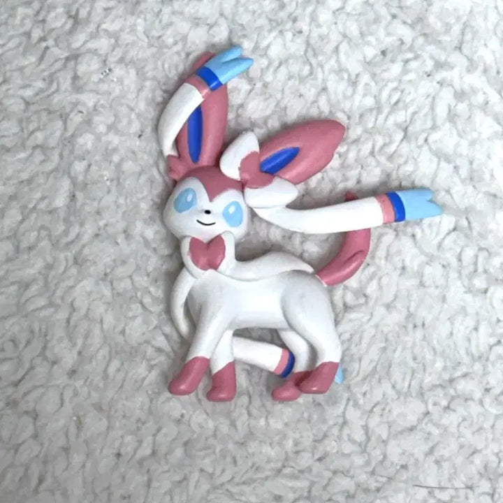 [BUNJANG] Pokemon Eevee Nymphia Moncolle Figure / 포켓몬 이브이 진화체 님피아 몬코레 피규어