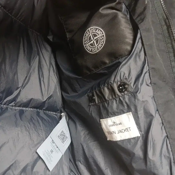 [SOLD OUT] 스톤아일랜드 크링클랩스25fw