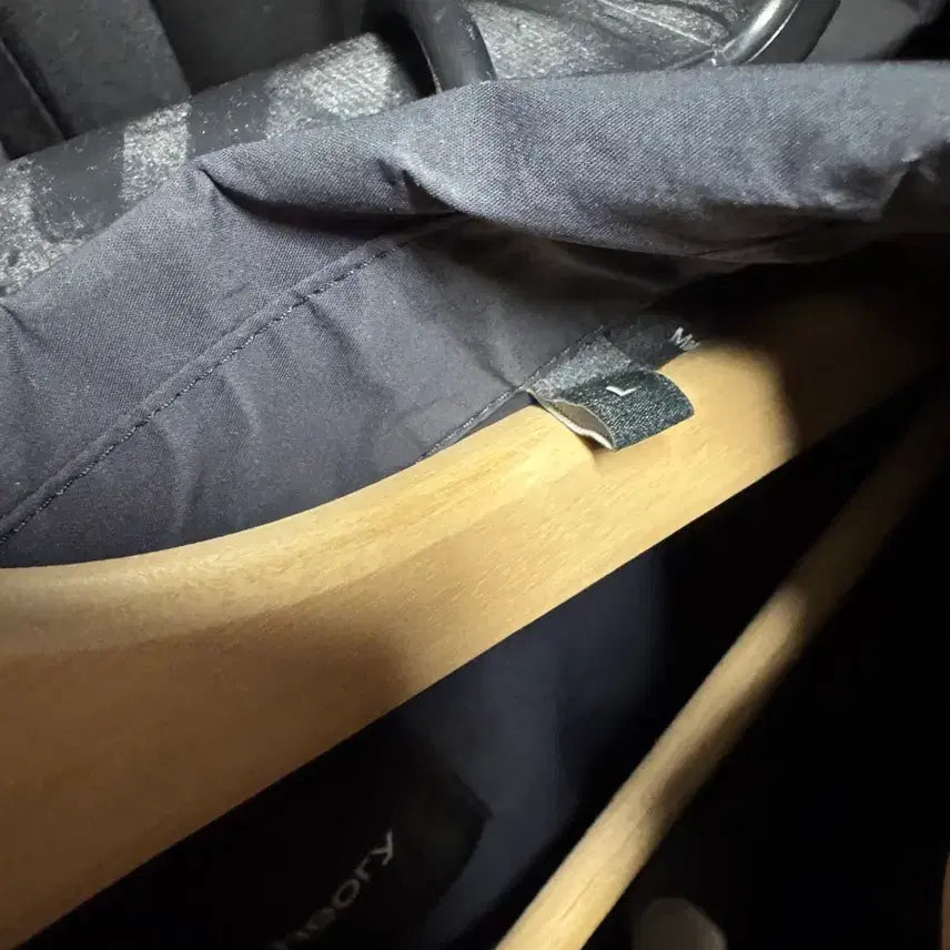 [BUNJANG] Theory Nylon Coach Jacket L / 띠어리 나일론 코치 자켓 L