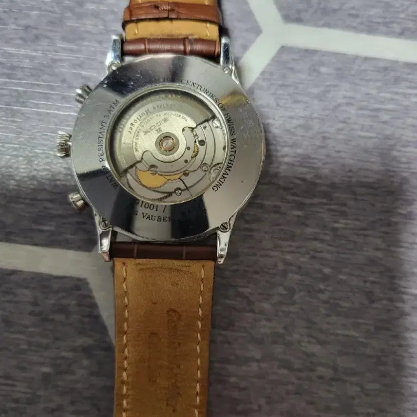 [BUNJANG] Edox Les Vauberts Automatic Chronograph / 판매)에독스 레보베르트 오토매틱 크로노