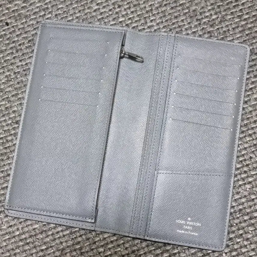 [BUNJANG] Louis Vuitton Taiga Long Wallet / 루이비통 타이가 남자장지갑
