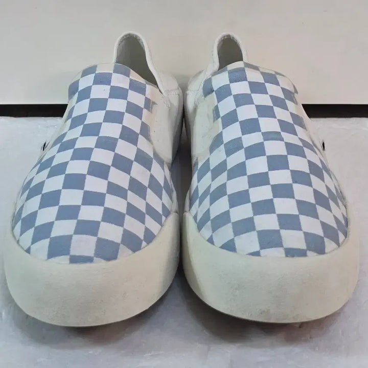 [BUNJANG] Vans Comfycush One Slip-On Checkerboard Marshmallow Sky Blue Mule Sneakers / [275] 반스 컴피쿠시 원 슬립온 체커보드 마쉬멜로우 스카이블루 뮬