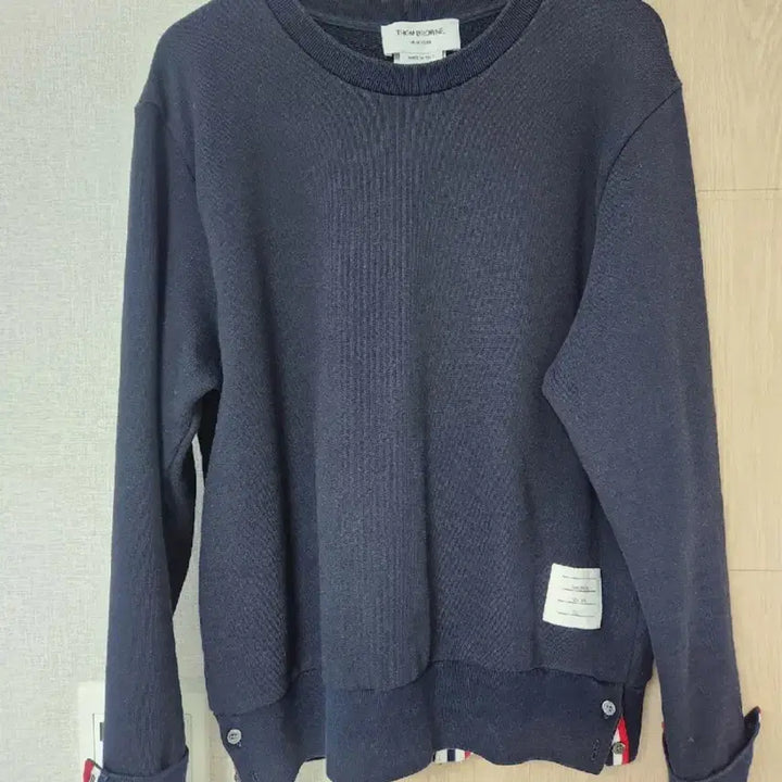 [BUNJANG] Thom Browne Navy Three Stripe Sweatshirt / 톰브라운 네이비 백삼선 맨투맨1사이즈 정품 상태 최상 팔아요