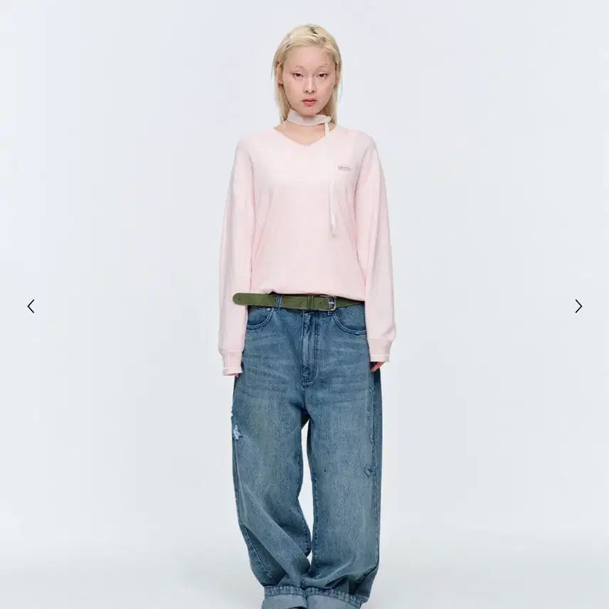 [BUNJANG] MMLG Pink V-Neck Sweater / 엠엠엘지 핑크색 브이넥 스웨터