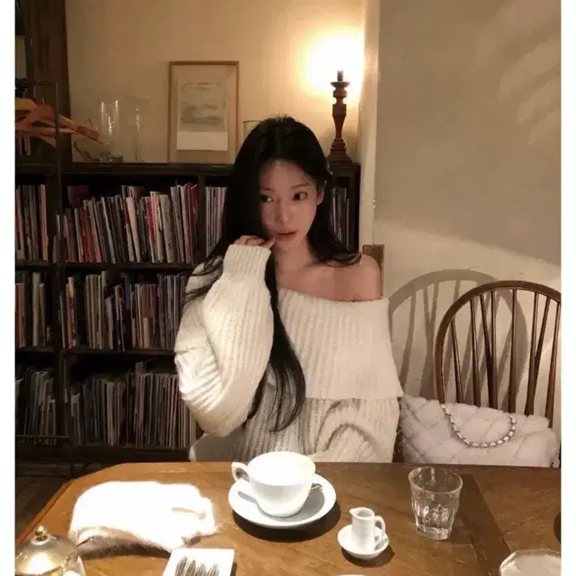 [BUNJANG] Leeds Ritz Off-Shoulder Knit Top / (실사o) 샵리즈 leeds 리츠 오프숄더 니트 아이보리 새상품