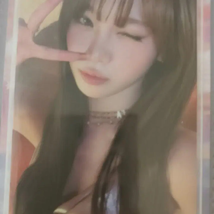 [BUNJANG] LE SSERAFIM Kim Chae-won HOT POB Photocard / [판매] 르세라핌 김채원 핫 공방포카