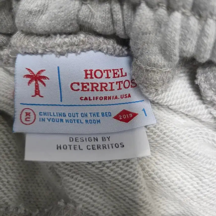 [BUNJANG] Hotel Seritos Sweat Shorts / 호텔세리토스 스웻반바지